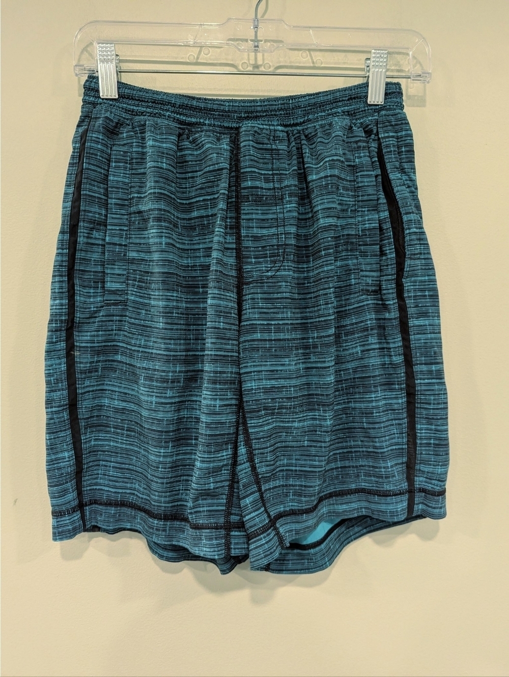 Lululemon Run Response Shorts In Teal And Black Size Small